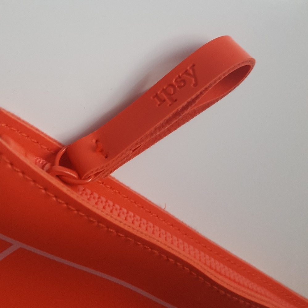Ipsy Pouch - Picture 2 of 4